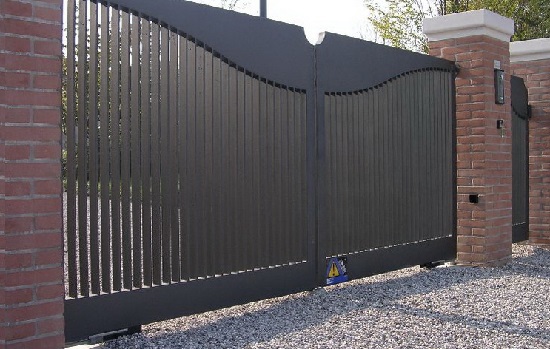 Купить новые ворота Абакан откатные в Новотроицке по цене от 83856 руб